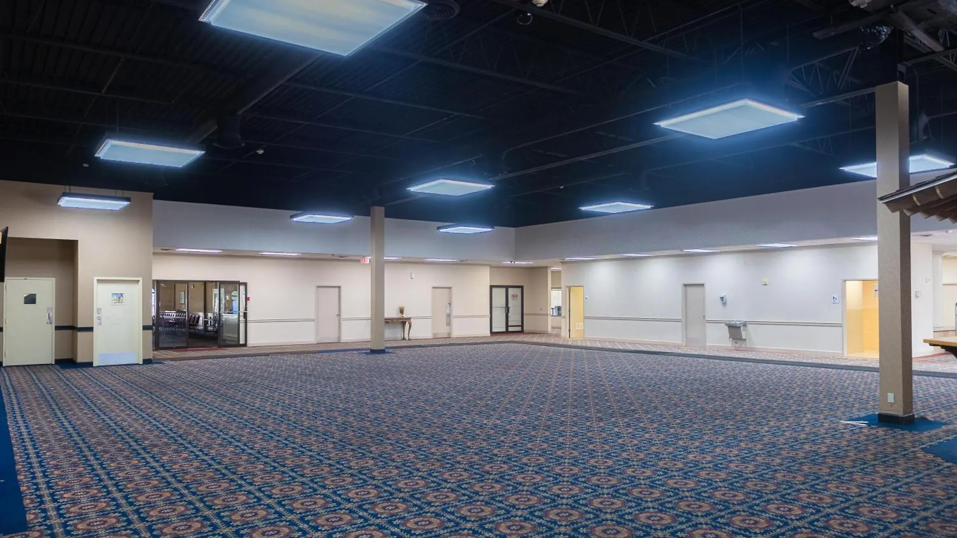 Cottonwood Suites Savannah Hotel & Conference Center Pooler Estados Unidos