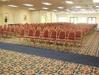 Cottonwood Suites Savannah Hotel & Conference Center Pooler Estados Unidos