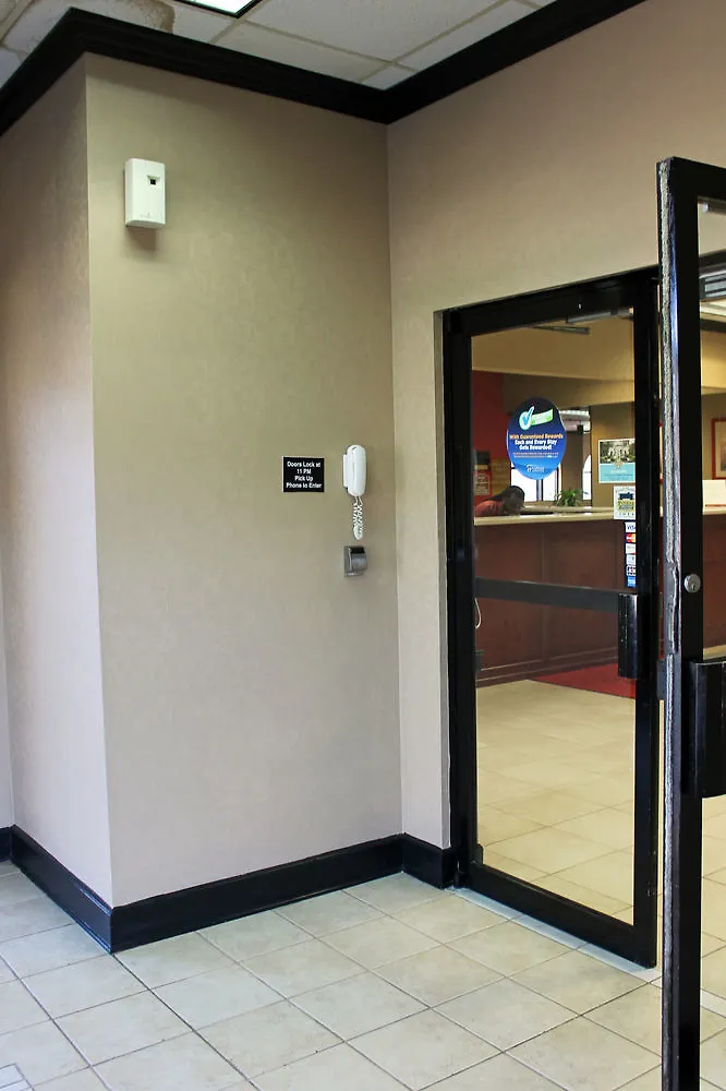 Cottonwood Suites Savannah Hotel & Conference Center Pooler