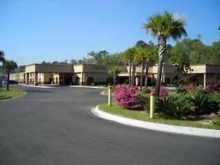 Cottonwood Suites Savannah Hotel & Conference Center Pooler